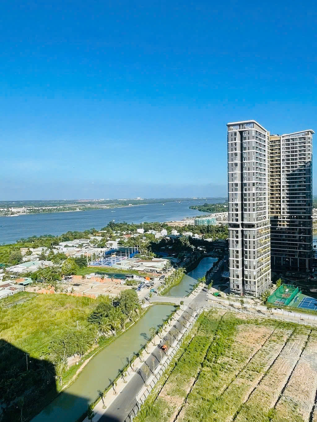 Cho thuê 2 Phòng ngủ The Beverly Solari